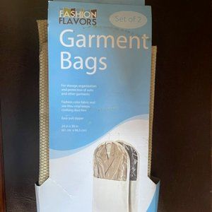 New Fashion Flavors Garment Bag/ Carrier for Hanging Clothes 24" x 38" ( 1 Bag)